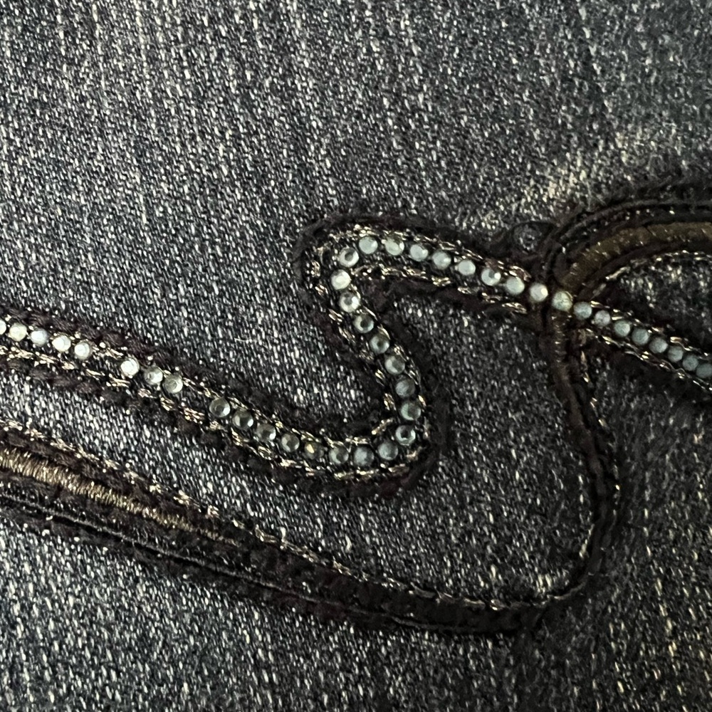 White House Black Market Slim Crop Jeans - Picture 6 of 9